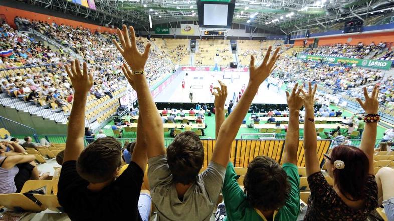 eurobasket reprezentanca košarka slovenija latvija turnir skupine laško