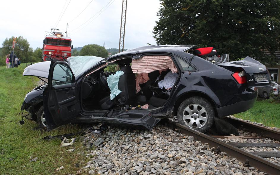 sreča vlak Jelenče