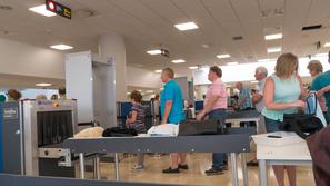 Pregled na letališču