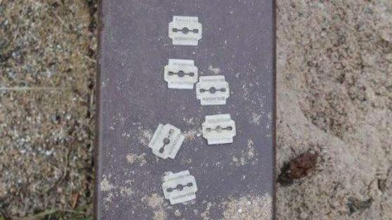 Britvica v peskovniku