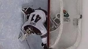 Vratar Phoenix Coyotes Mike SMith.