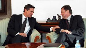 Srečanje med Pahorjem in Jankovićem februarja 2009