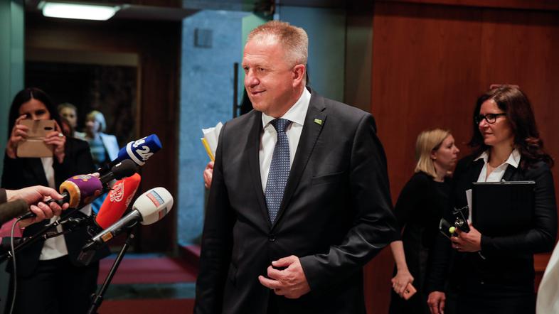 Zdravko Počivalšek