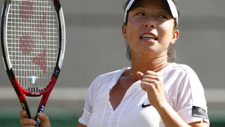 Jie Zheng je prva Kitajka, ki bo med posameznicami zaigrala v polfinalu Wimbledo