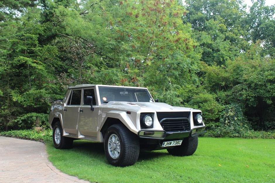 lamborghini LM002 | Avtor: Newspress