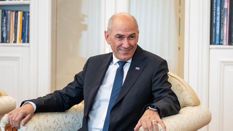 Janez Janša Nataša Pirc Musar predsedniki parlamentarnih strank pri predsednici Nataši Pirc Musar