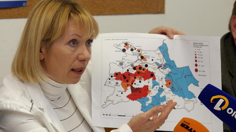 “Slika kaže na velik razkorak med vlaganji MOK in prirastom prebivalstva,” pravi