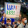 Dallas navijači American Airlines Center Luka Dončić