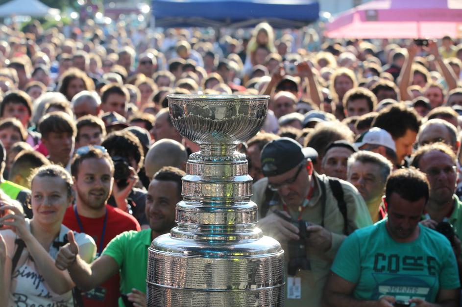 Anže Kopitar in pokal