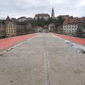 Most čez Savo v Kranju od železniške postaje do Jelenovega klanca še vedno zaprt