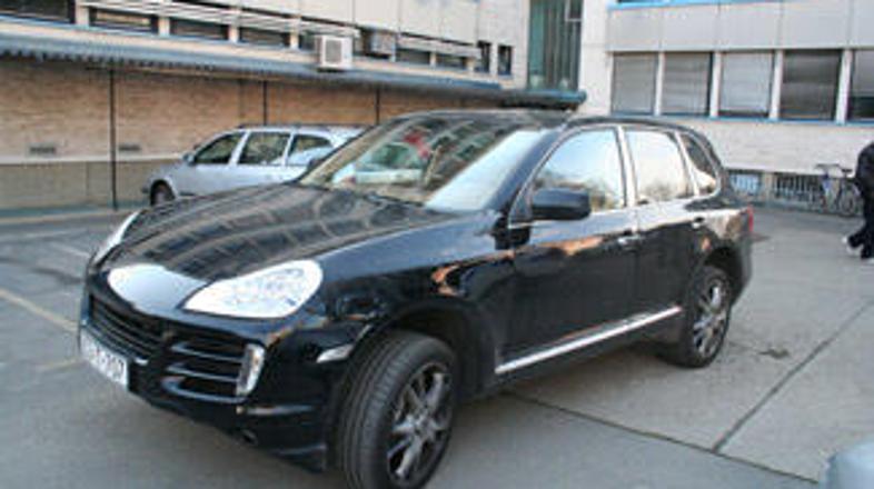 Med zaseženimi vozili se znajdejo tudi avtomobili višjega cenovnega razreda, kot