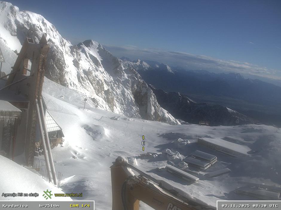 Kredarica | Avtor: Spletna kamera