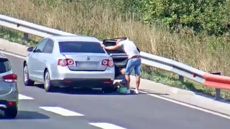 Nespametno početje tujega voznika