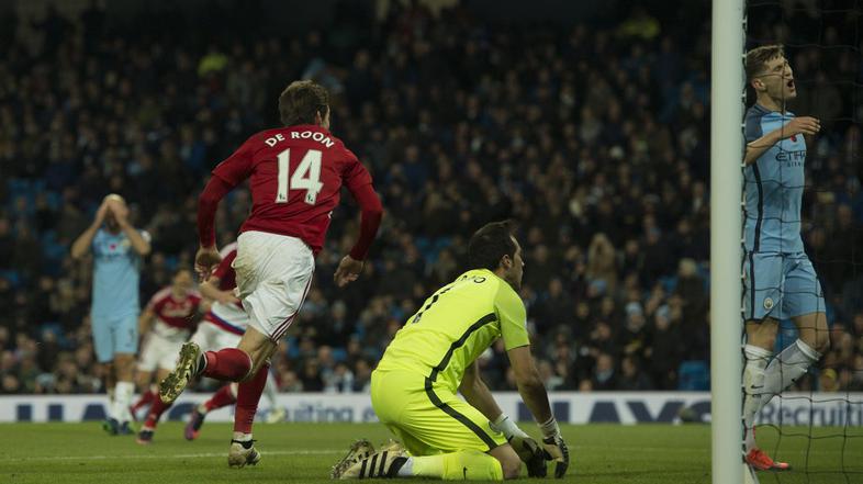 Marten de Roon Manchester City Middlesbrough