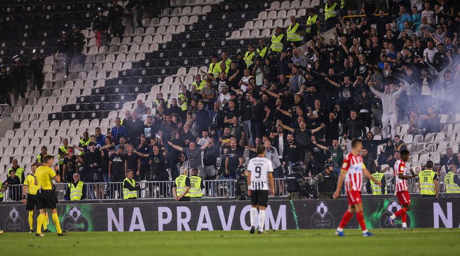 Partizan Crvena zvezda derbi navijači Grobari | Avtor: Profimedia