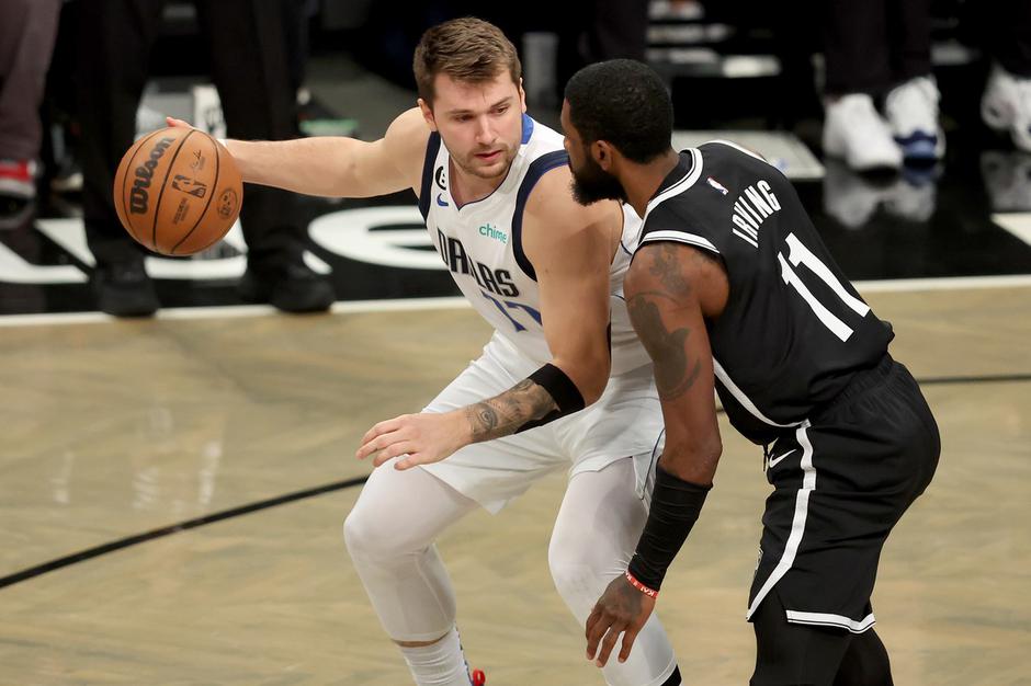 Luka Dončić Kyrie Irving | Avtor: Profimedia