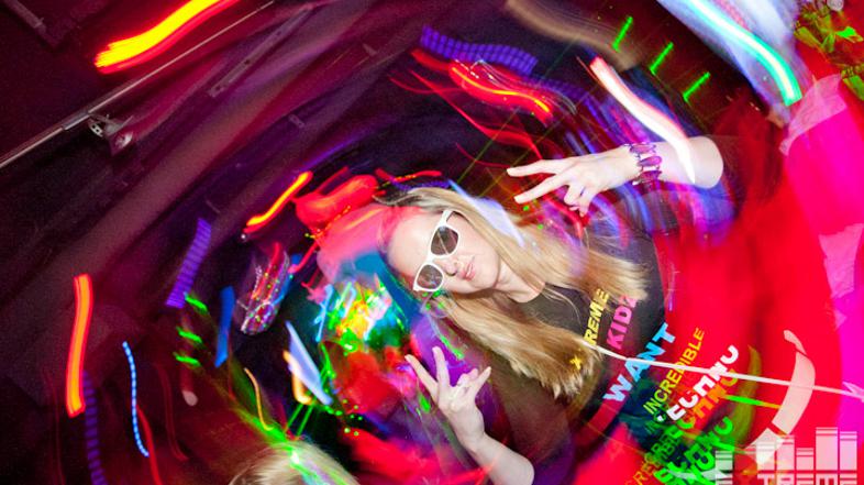 24 ur elektronike utripalo v Kranju