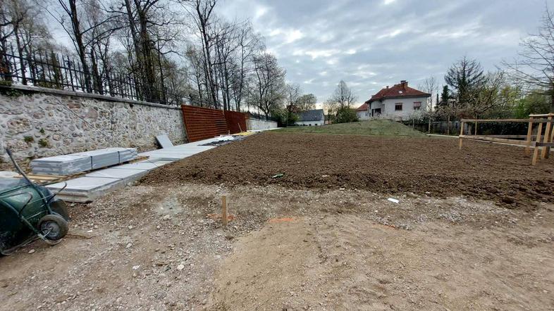 Park slovenske himne tik pred zaključkom del