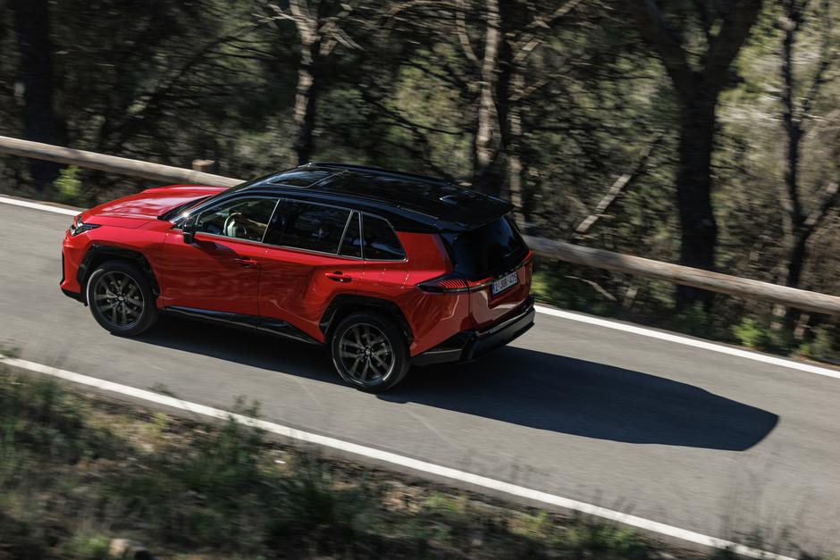 Toyota RAV4 GR sport | Avtor: Toyota