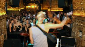 Z X Factorja v Emonsko klet