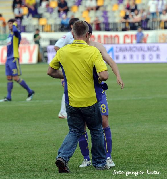 maribor prvak mezga navijač