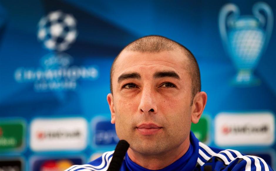 Di Matteo Cobham Chelsea Bayern Liga prvakov novinarska trening | Avtor: EPA