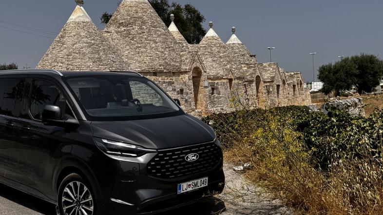 Ford tourneo in Apulija