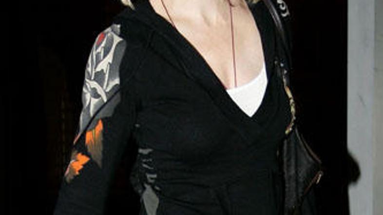 Madonna pridno služi denarce.