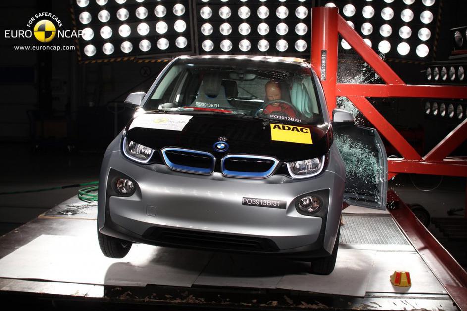 BMW i3 na testu trčenj EuroNCAP