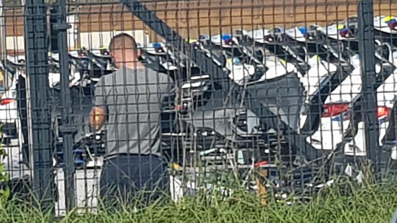 Predelava policijskih vozil