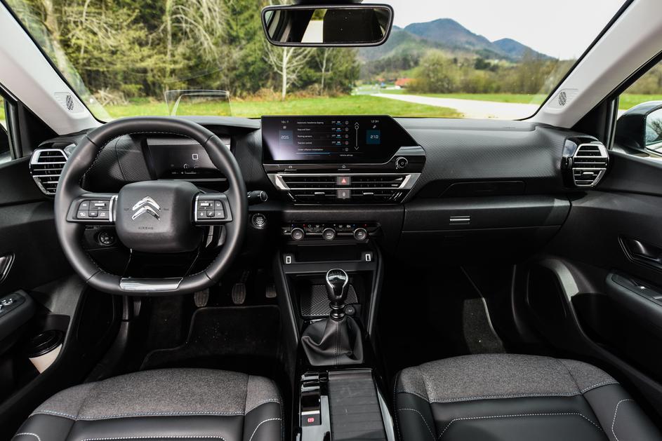 PRIMA primerjalni test kombilimuzin razreda C