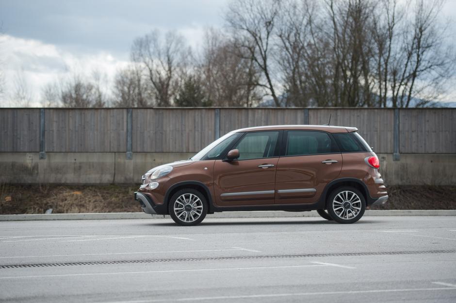 Fiat 500 L | Avtor: Anže Petkovšek