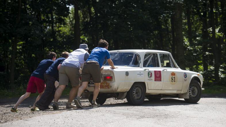 Reli starodobnikov Pariz - Peking