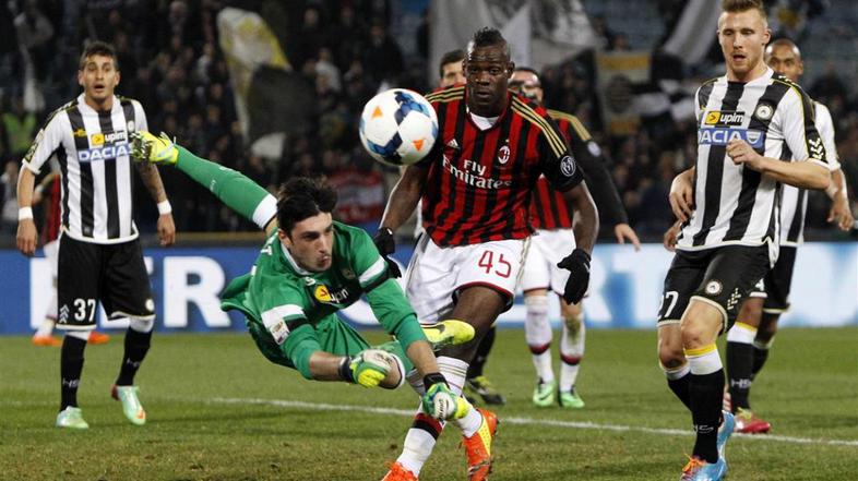 Scuffet Balotelli Udinese Videm AC Milan Friuli Serie A Italija liga prvenstvo