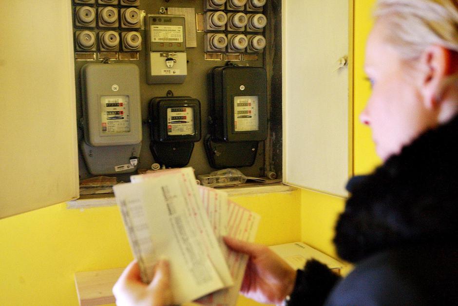 "Preverili bomo, ali Elektro Primorska ravna v skladu z zakonom o zaščiti potroš | Avtor: Žurnal24 main