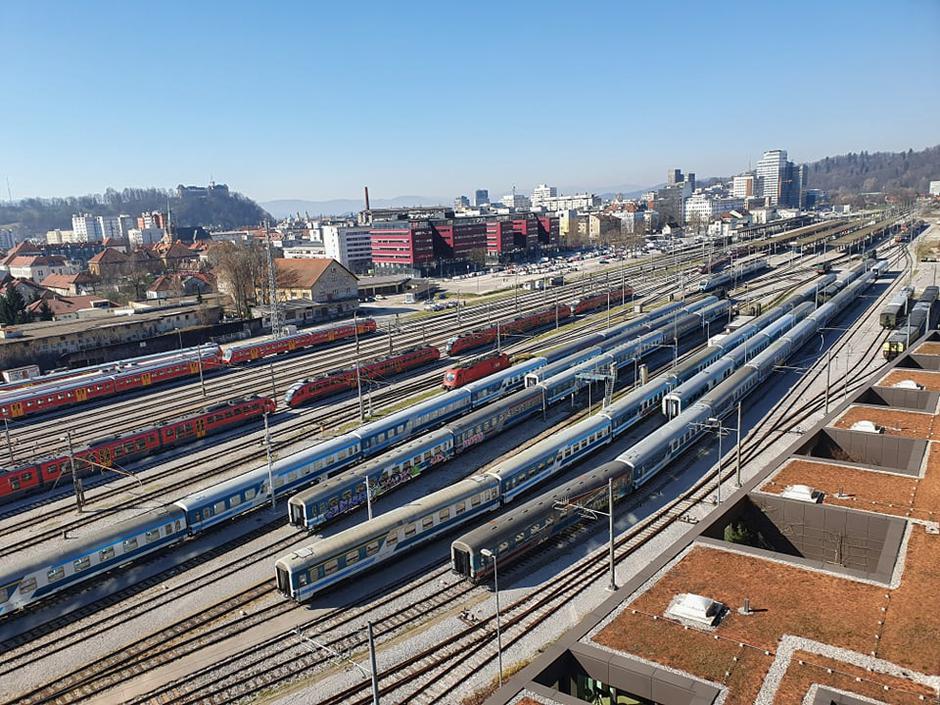 železniška postaja Ljubljana | Avtor: Miha Pečoler