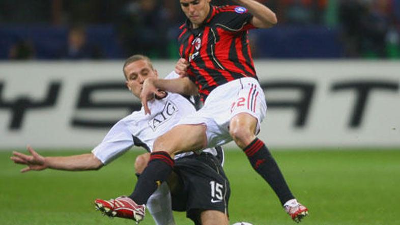 Se bo Kaka tudi v angleškem prvenstvu boril z branilcem Manchester Uniteda Neman