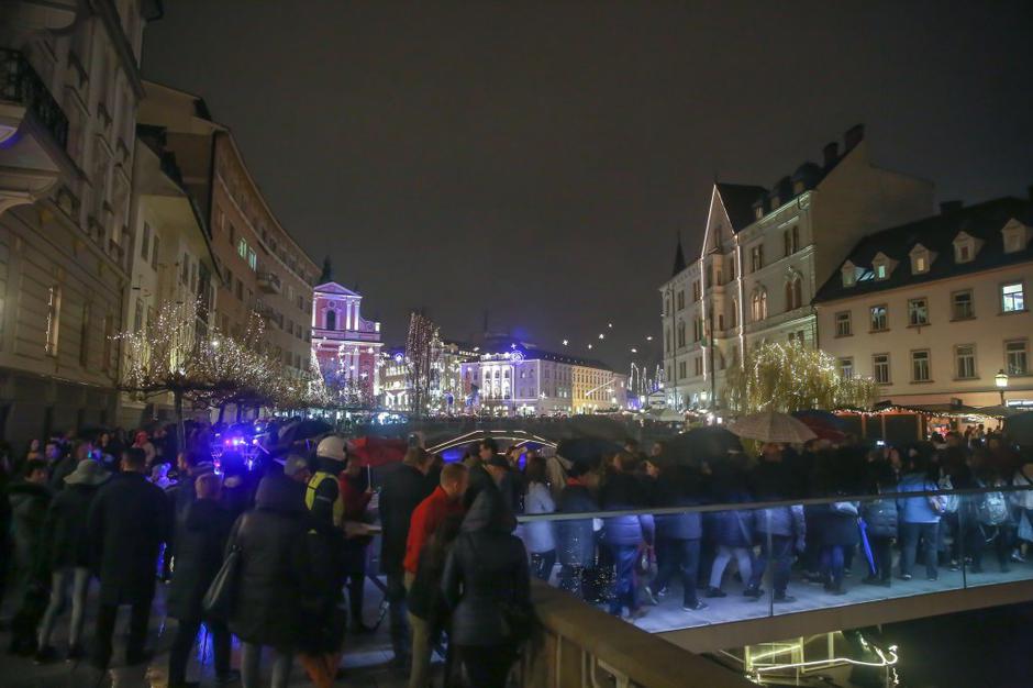 lučke | Avtor: Saša Despot