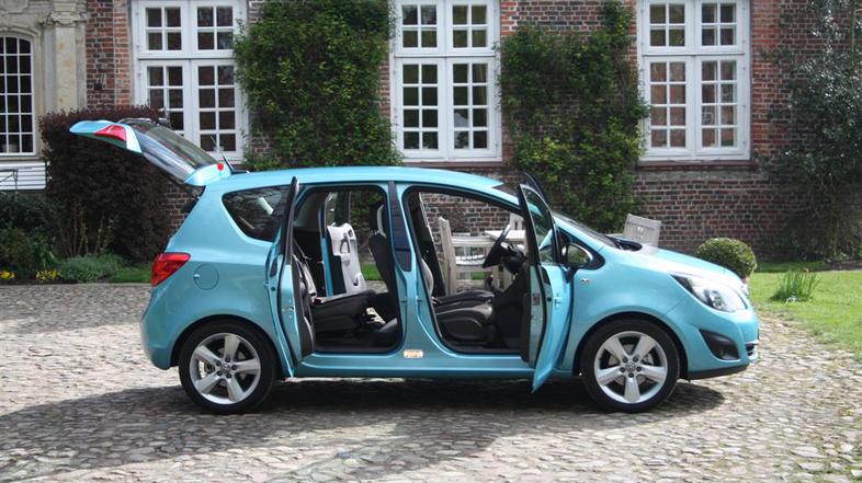 Opel meriva. (Foto: Miha Pečoler)