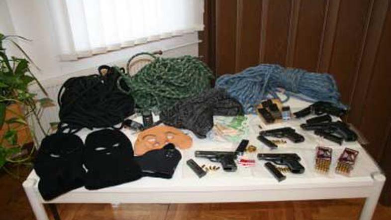 Roparji so dandanes "dobro opremljeni".