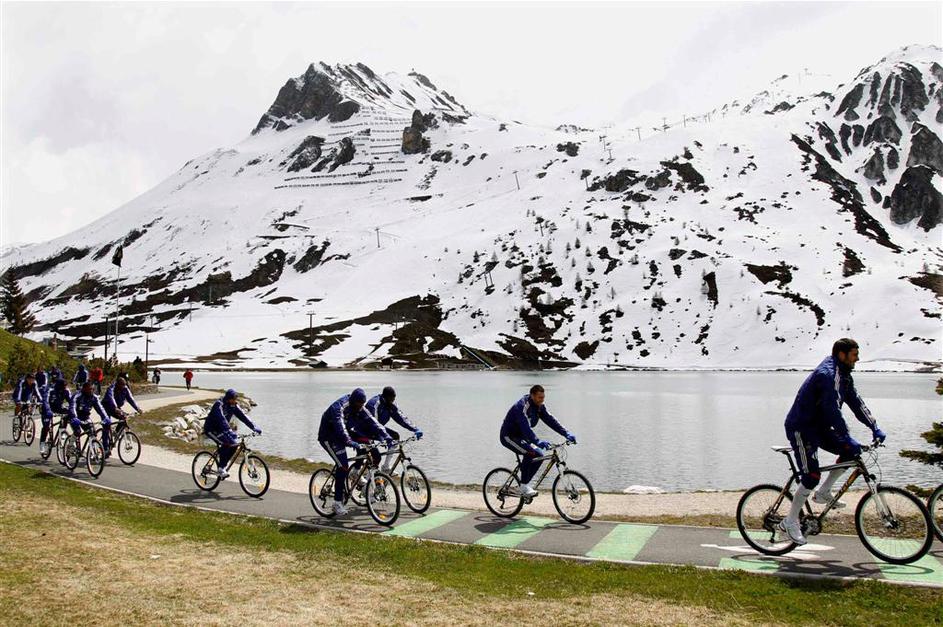 Francozi priprave za SP 2010 Tignes gorski zrak