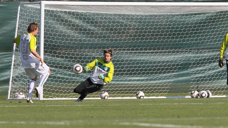 Olimpija je dobila najtežje potrebovano okrepitev – v golu. (Foto: MC NZS.si)