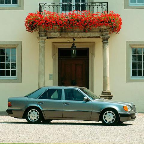 Mercedes-benz W124