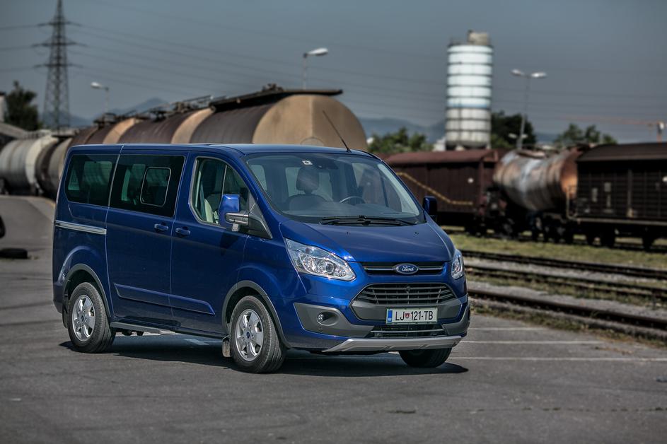 Ford Tourneo Custom