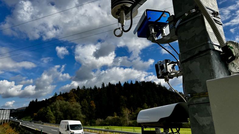 Merilnik hitrosti, radar, MVD 2022