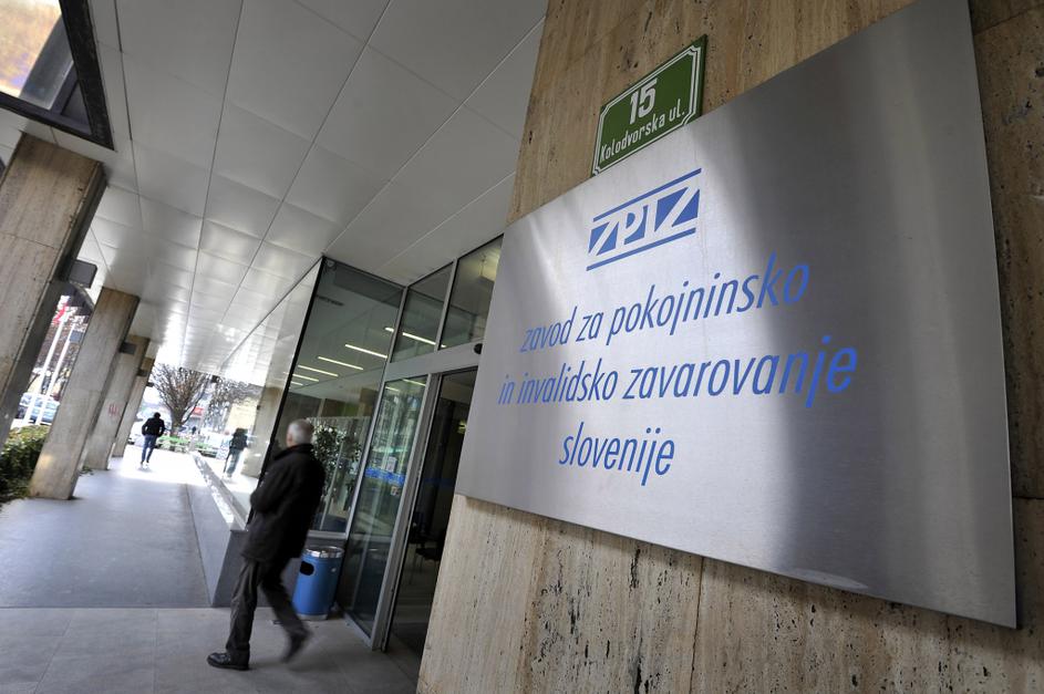 slovenija 31.01.12, ZPIZ, Zavod za pokojninsko in invalidsko zavarovanje Sloveni