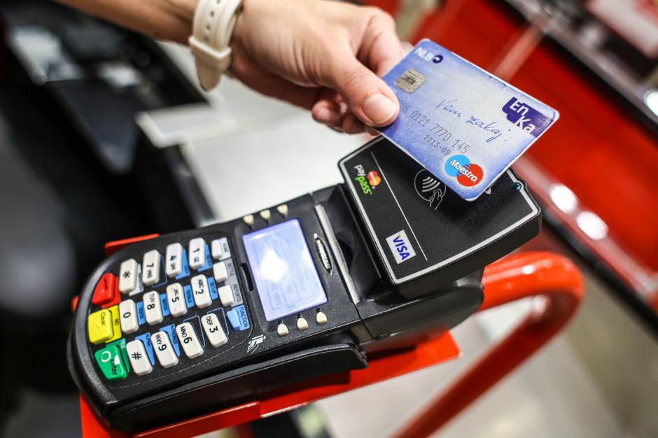 brezstična kartica | Avtor: Saša Despot