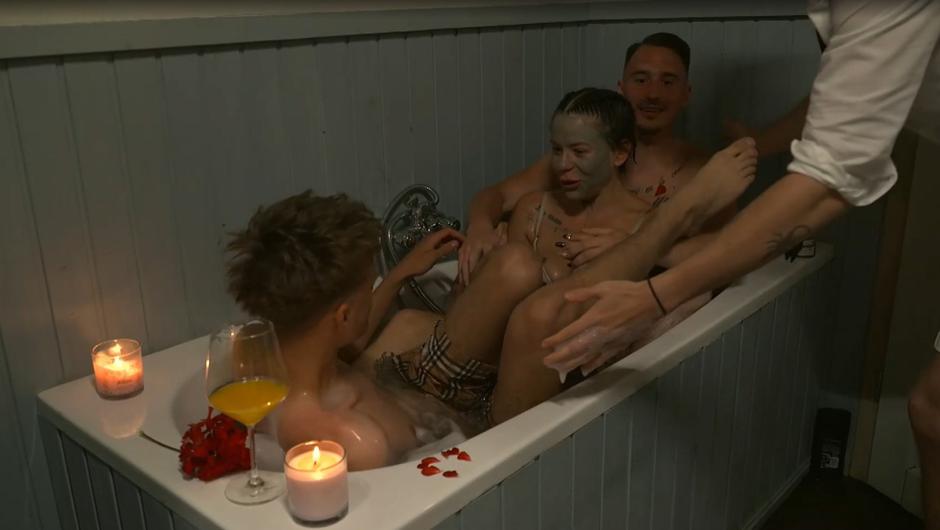 Kmetija | Avtor: Voyo