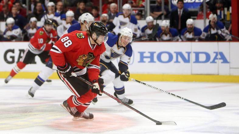 Patrick Kane Chicago Blackhawks St. Louis Blues NHL končnica