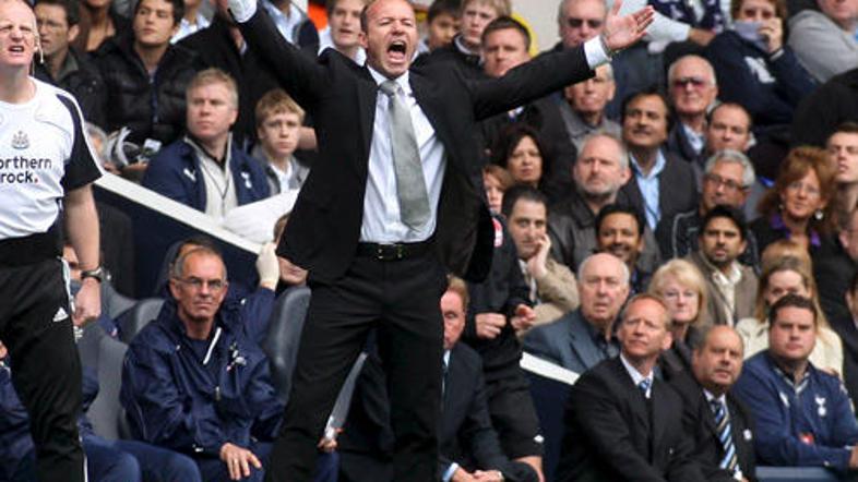 Tudi Alan Shearer ni mogel rešiti srak pred izpadom iz Premier lige.